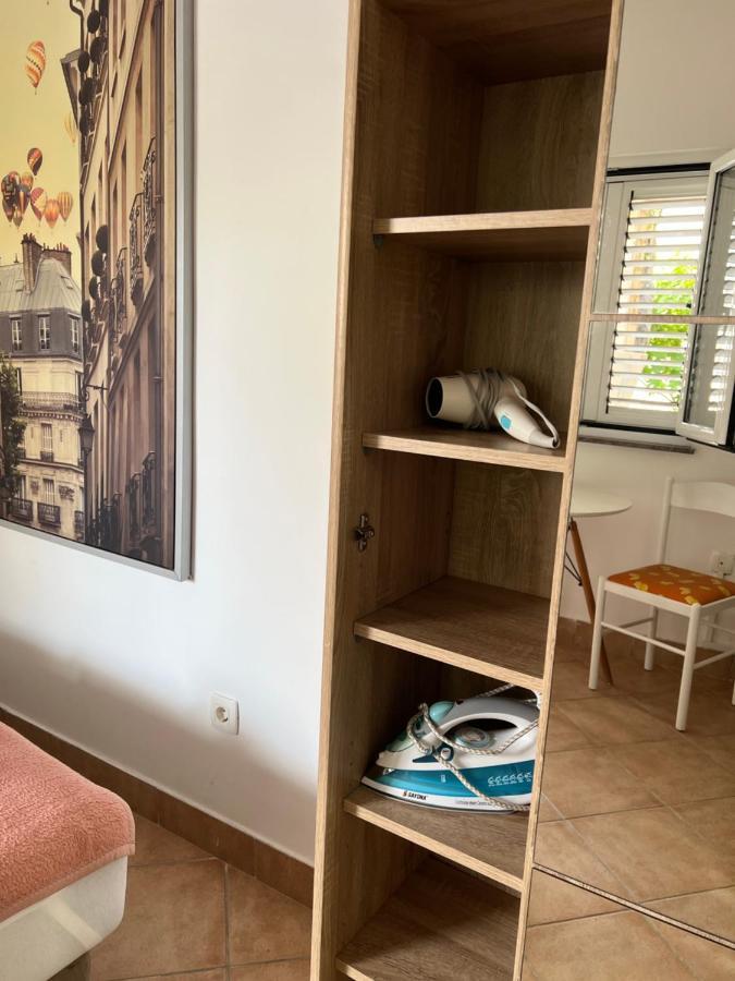 Ksenia Guesthouse Apartments And Studios Budva Exterior foto